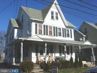 611 Bridgeboro Street Riverside, NJ 08075 - Photo 1 of 6