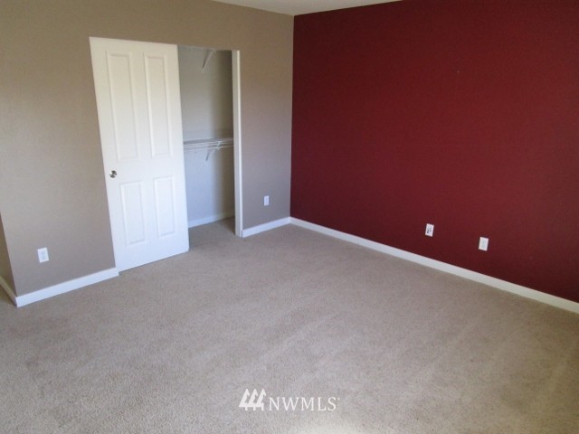 21910 42 Avenue Southeast Bothell, WA 98021 - Photo 12 of 24
