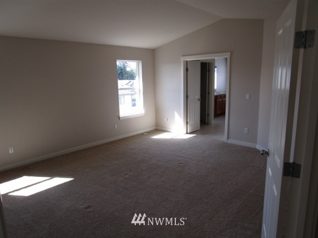 21910 42 Avenue Southeast Bothell, WA 98021 - Photo 16 of 24