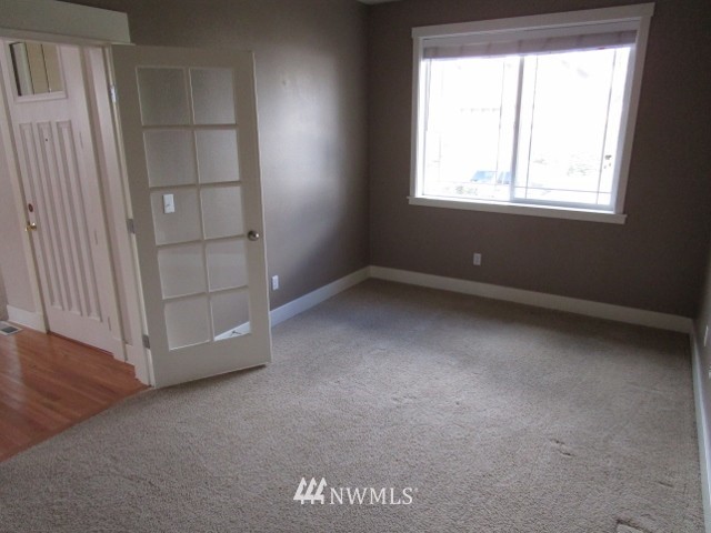21910 42 Avenue Southeast Bothell, WA 98021 - Photo 3 of 24