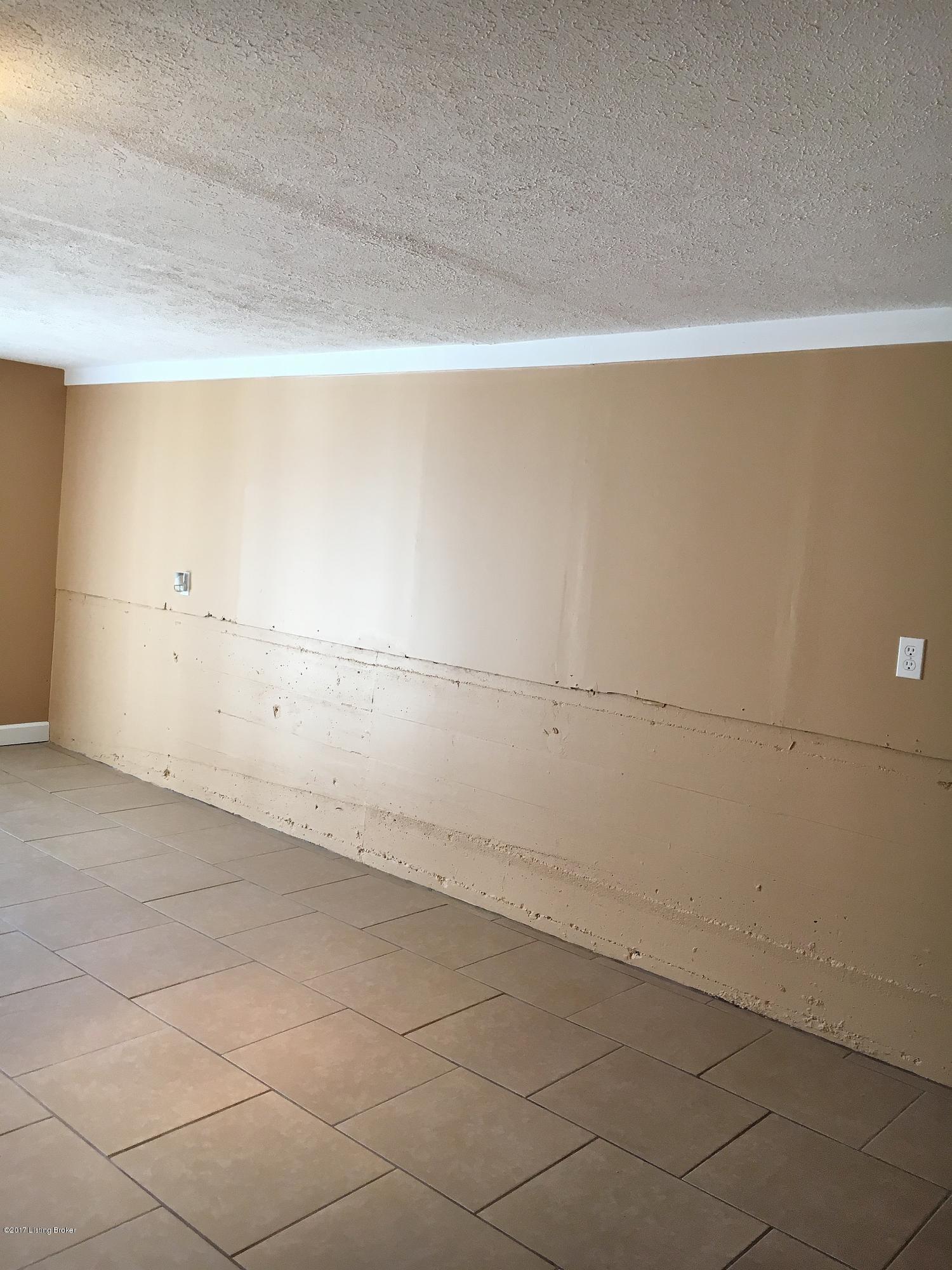 5300 Pendleton Road Louisville, KY 40272 - Photo 23 of 92 Pendleton-bedroom-5-2