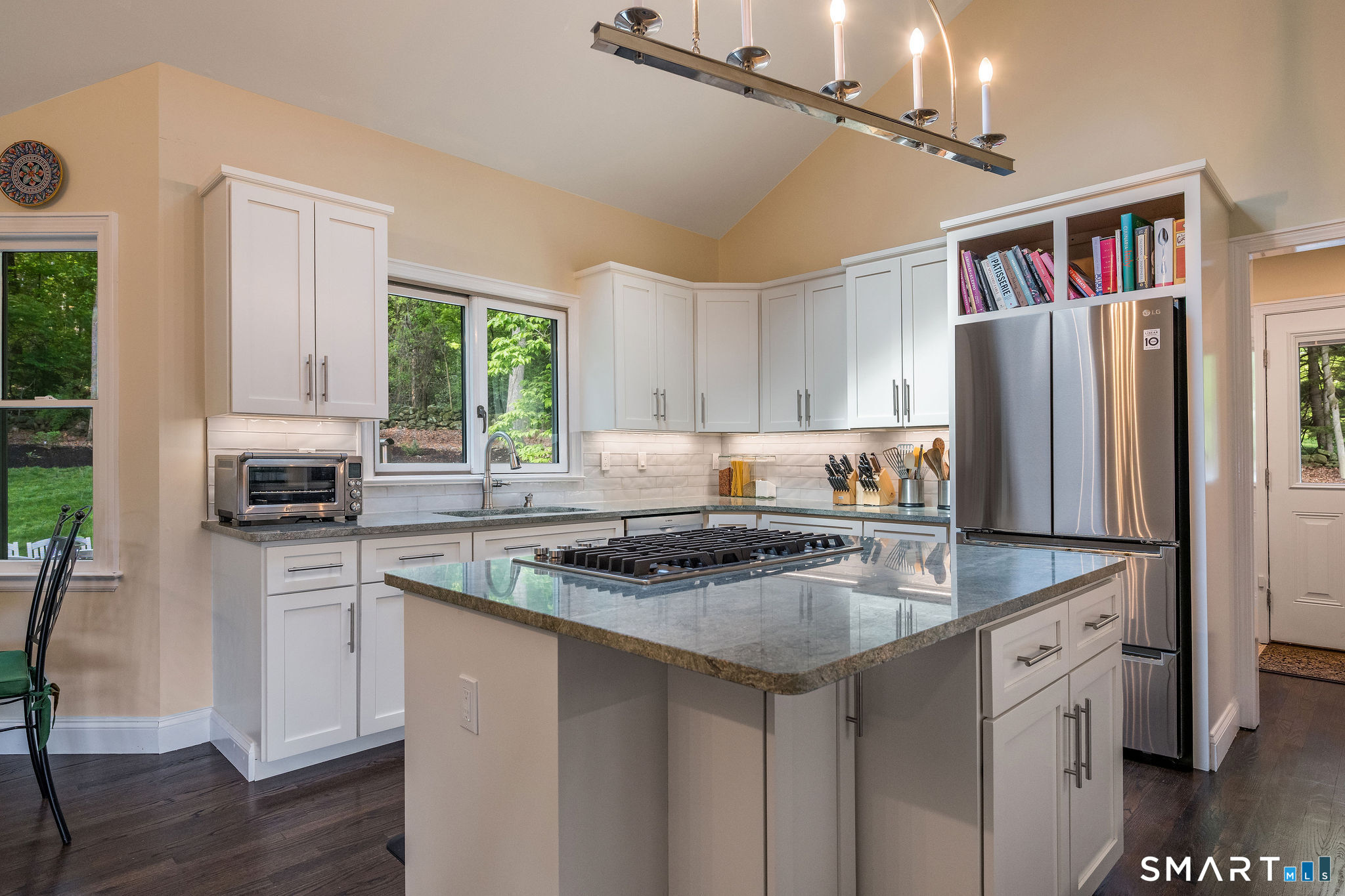 190 Wildcat Road Madison, CT 06443 - Photo 9 of 40