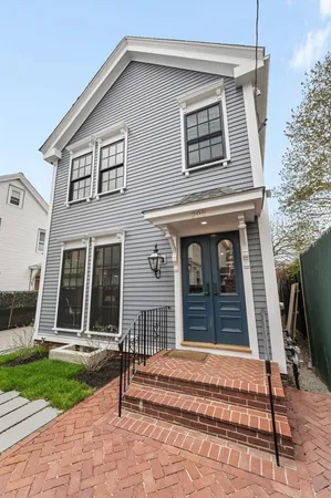 $1,699,000 | 208 Windsor Street, Cambridge, MA 02139