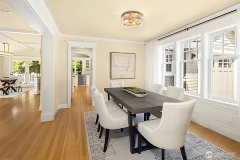 $2,898,000 | 10030 Northeast 110th Street, Kirkland, WA 98033