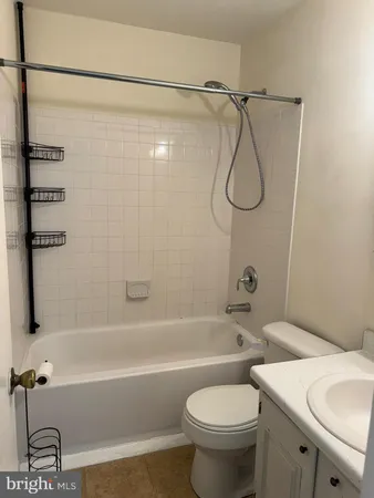 $1,650 | 238 Cameron Street, Berryville, VA 22611