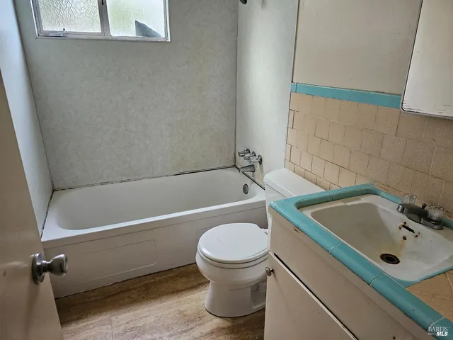 $2,200 | 505 Franklin Street, Unit 1, Napa, CA 94559