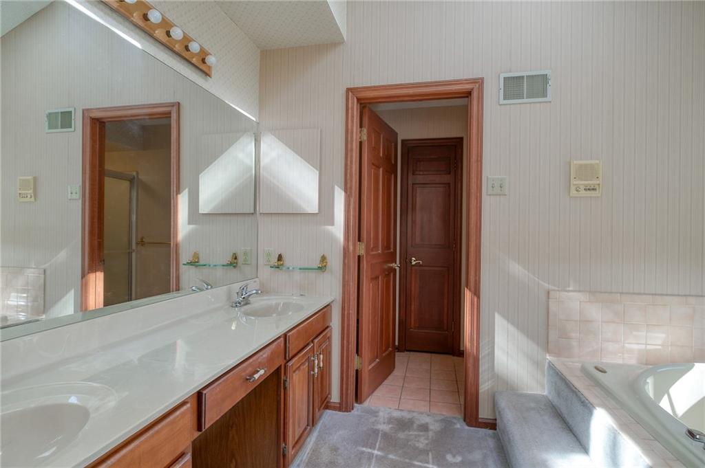 2911 Bryer Ridge Drive Export, PA 15632 - Photo 16 of 25 Gallery Image 16