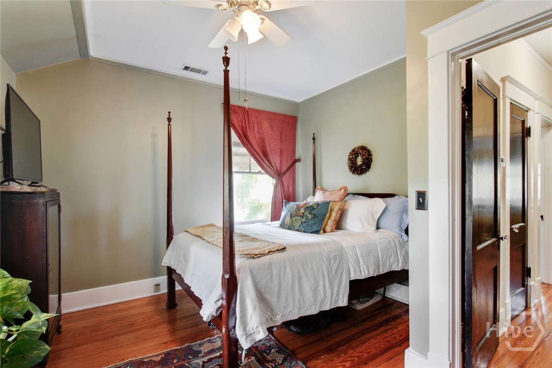 1612 Skidaway Road Savannah, GA 31404 - Photo 17 of 26