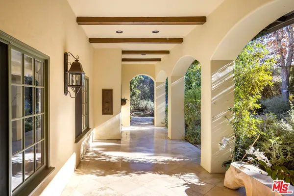 $5,495,000 | 4155 Green Meadow Court, Encino, CA 91316