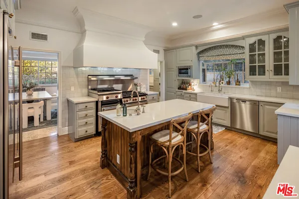 $5,495,000 | 4155 Green Meadow Court, Encino, CA 91316