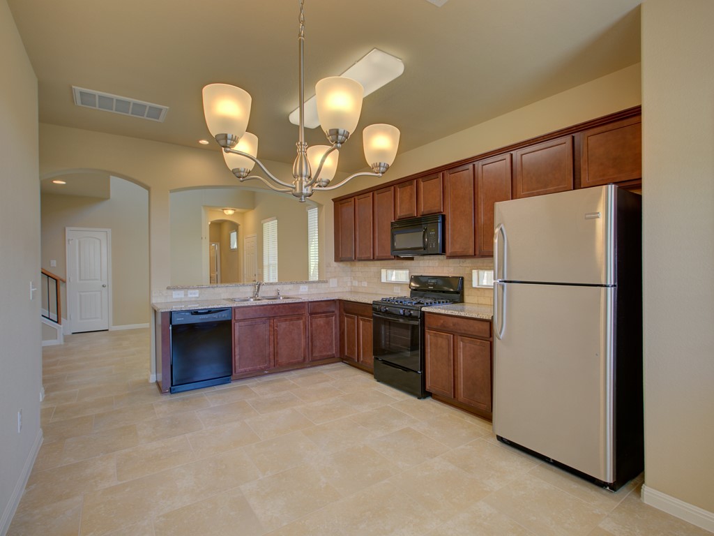 421 Epiphany Lane Pflugerville, TX 78660 - Photo 6 of 28