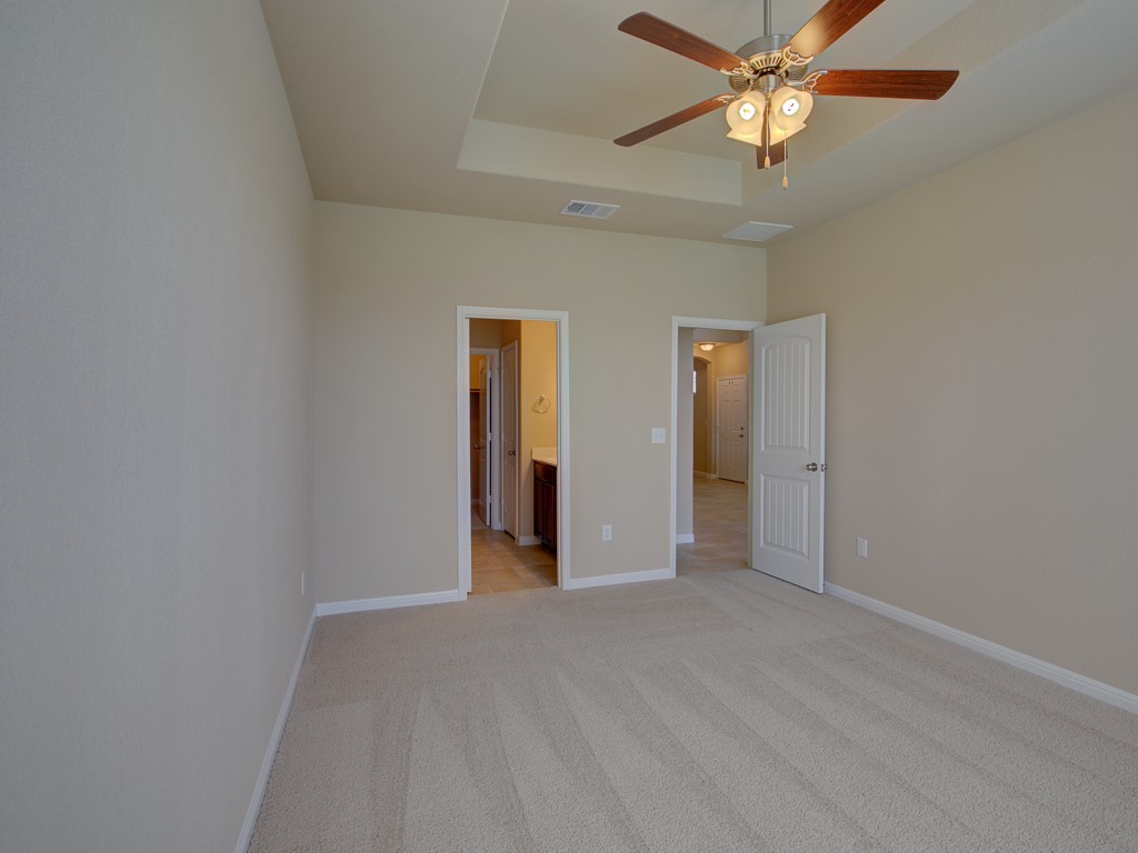 421 Epiphany Lane Pflugerville, TX 78660 - Photo 10 of 28