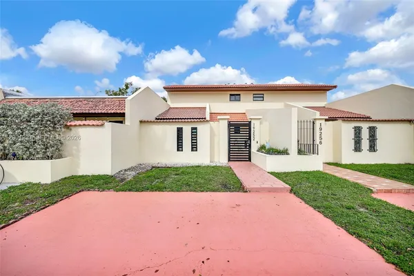$485,000 | 19252 Northwest 65th Court, Hialeah, FL 33015
