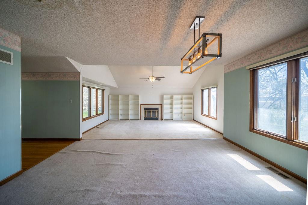 4141 Wimbledon Circle Lawrence, KS 66047 - Photo 13 of 65
