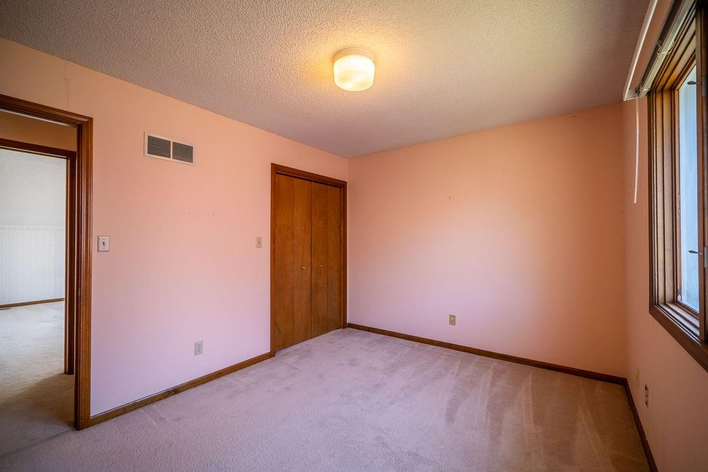 4141 Wimbledon Circle Lawrence, KS 66047 - Photo 40 of 65