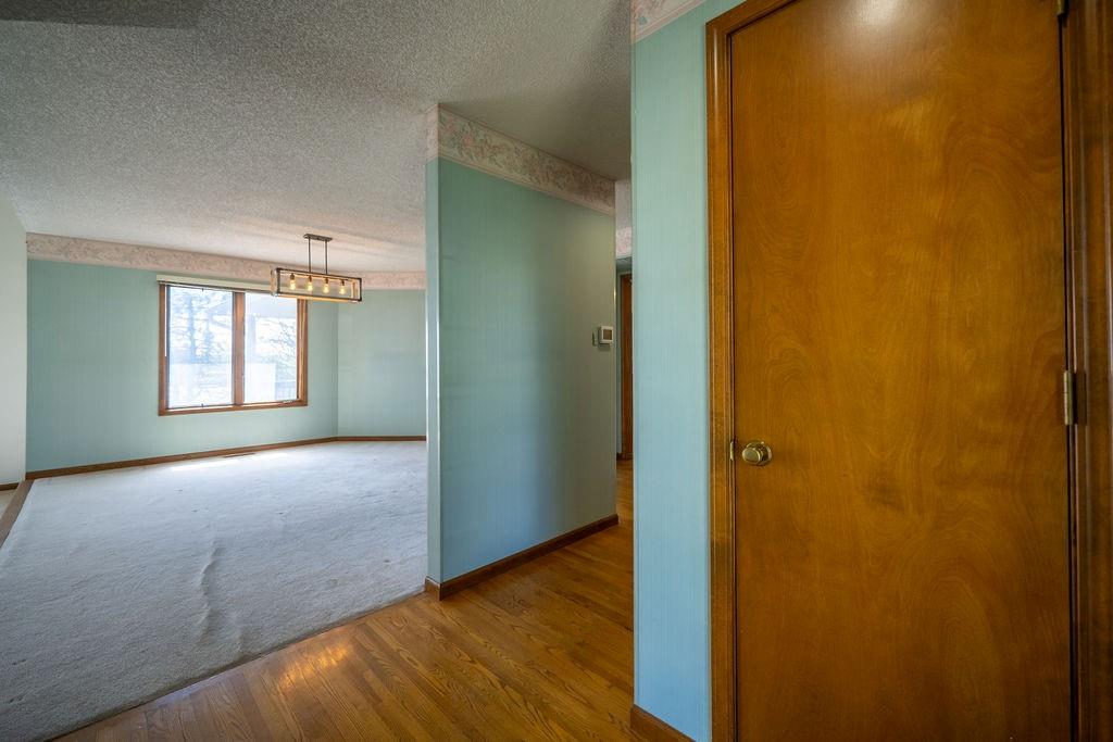 4141 Wimbledon Circle Lawrence, KS 66047 - Photo 6 of 65