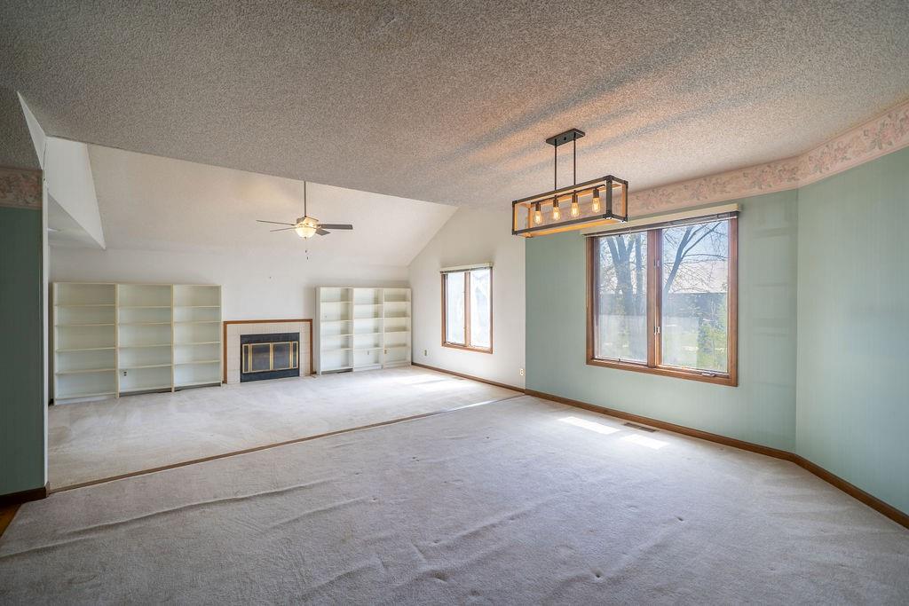 4141 Wimbledon Circle Lawrence, KS 66047 - Photo 7 of 65