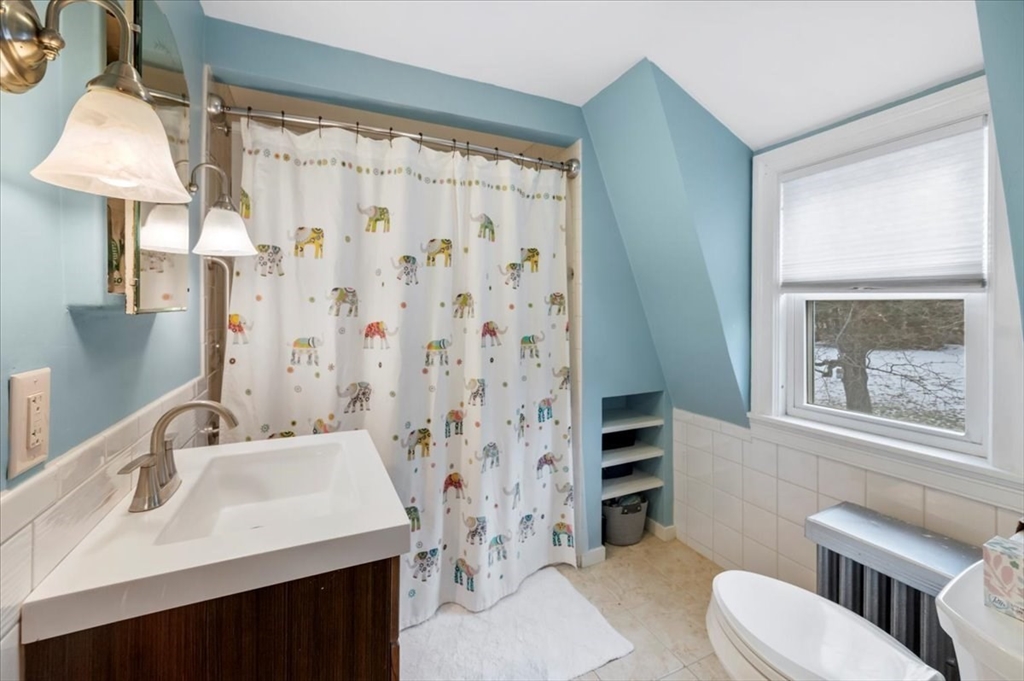 62 School Street Auburn, MA 01501 - Photo 29 of 41