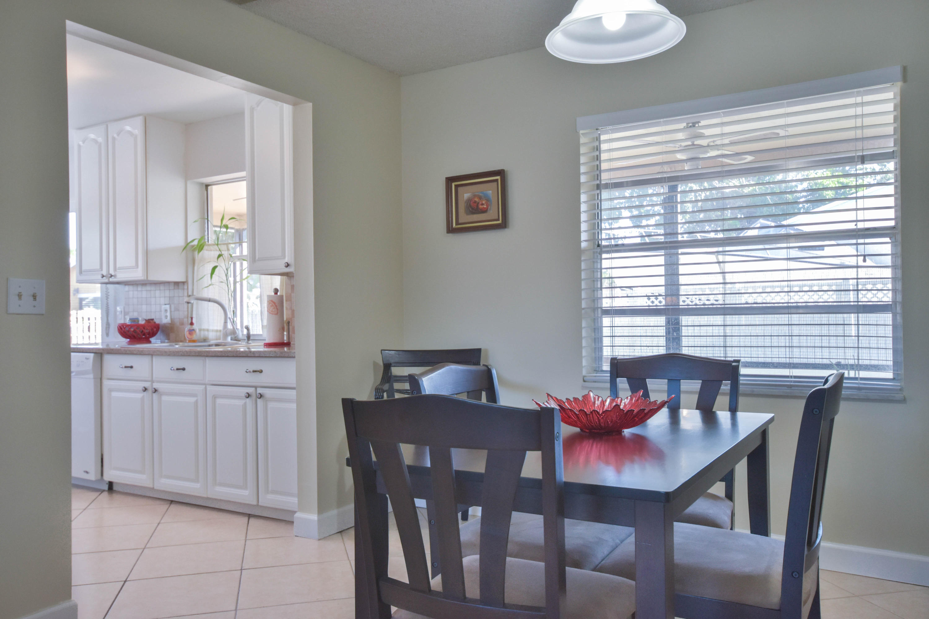 22706 Southwest 65th Terrace Boca Raton, FL 33428 - Photo 7 of 22 7-Dining