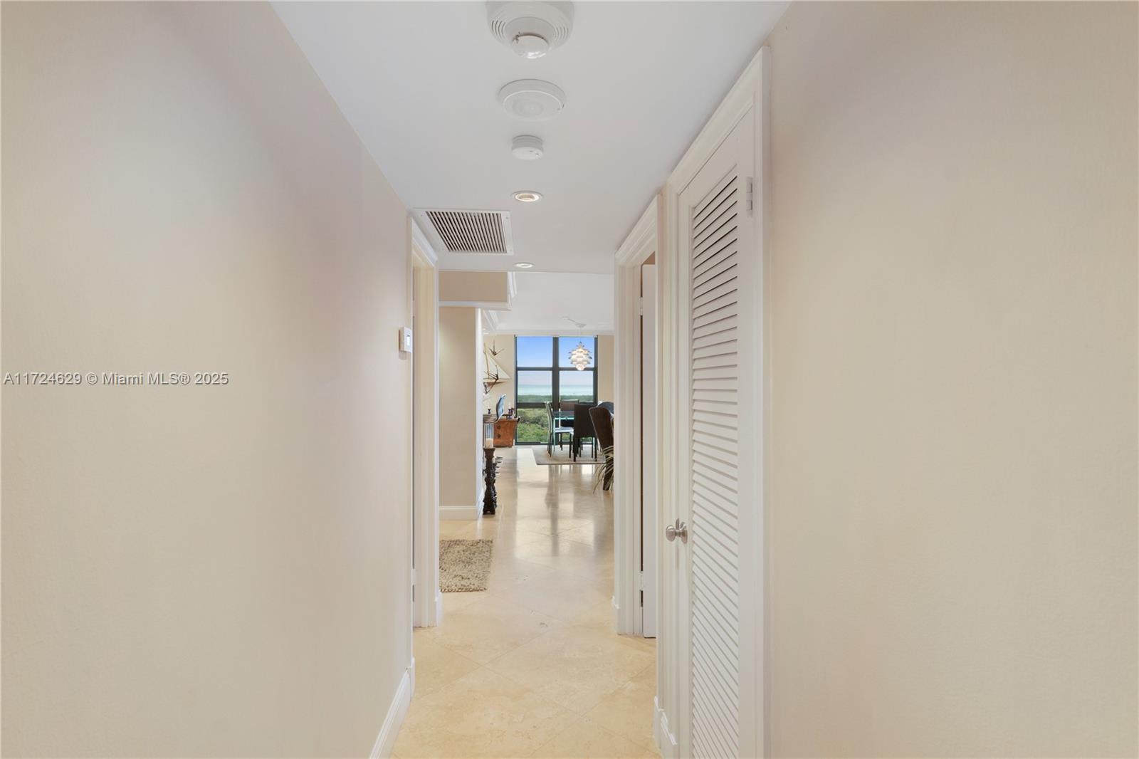 1121 Crandon Boulevard, Unit E808 Key Biscayne, FL 33149 - Photo 13 of 36