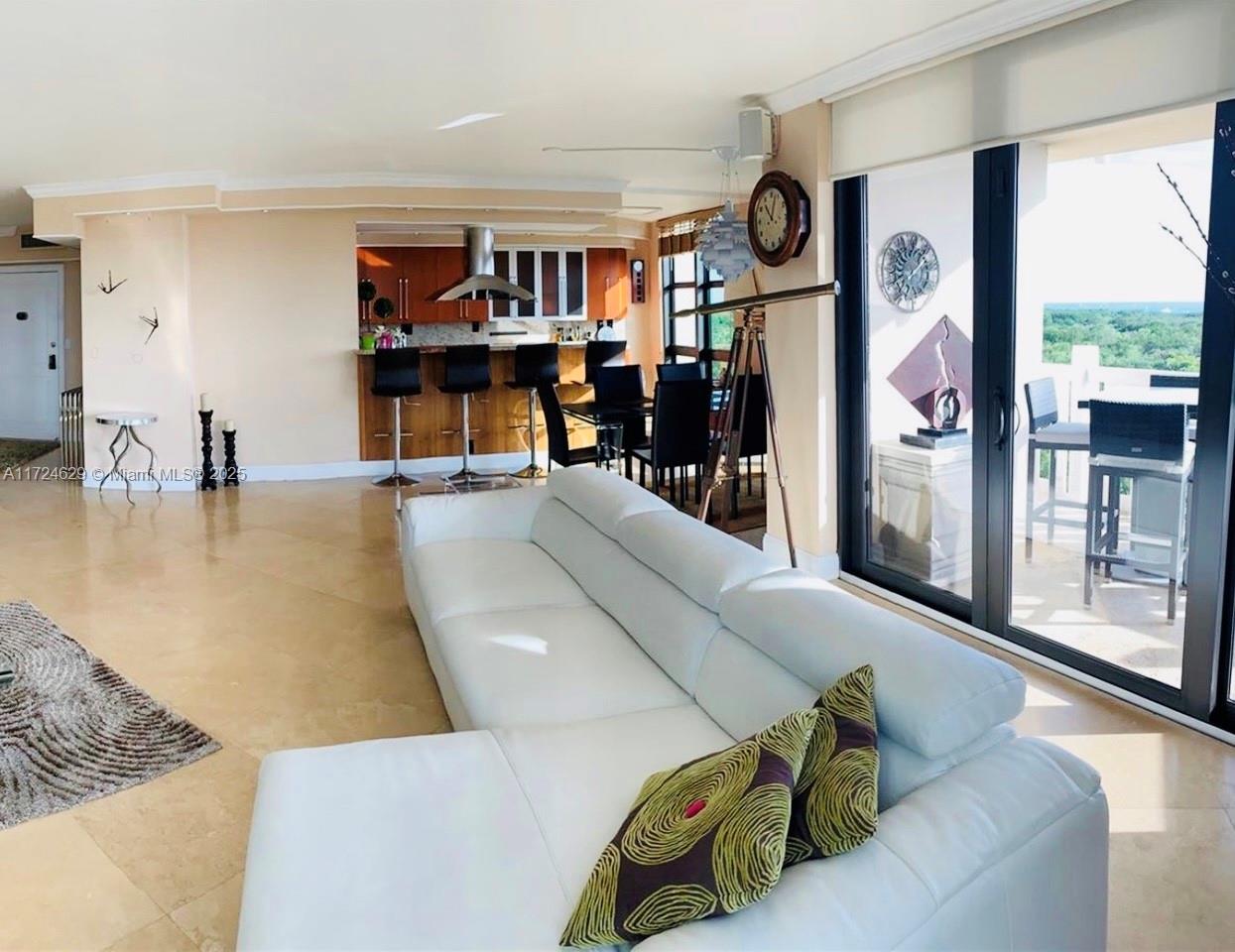 1121 Crandon Boulevard, Unit E808 Key Biscayne, FL 33149 - Photo 22 of 36