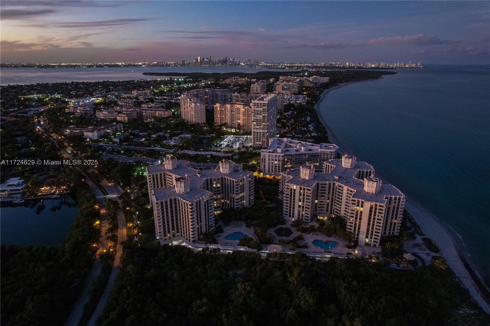 1121 Crandon Boulevard, Unit E808 Key Biscayne, FL 33149 - Photo 36 of 36 Key Biscayne Island