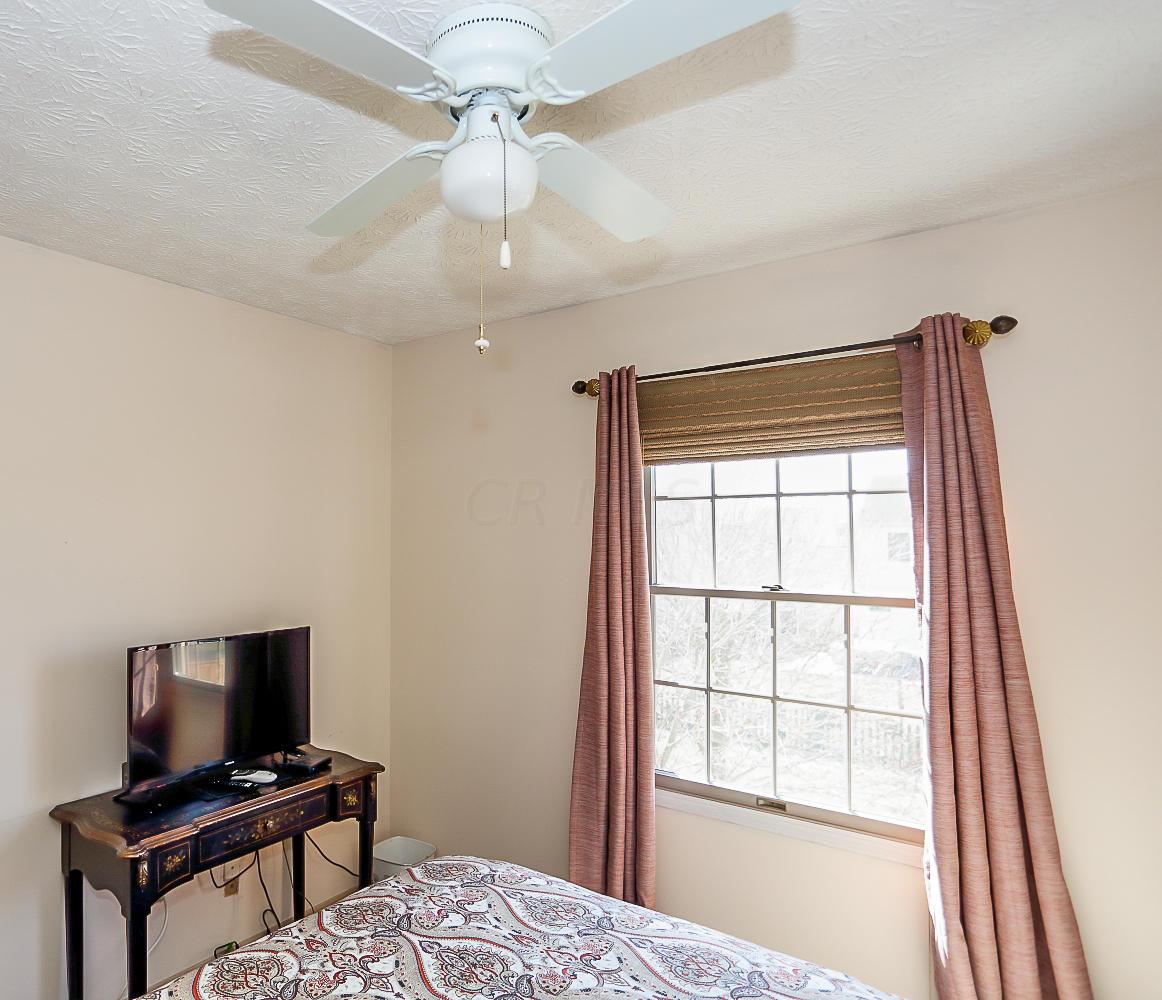 349 Holly Grove Road Lewis Center, OH 43035 - Photo 17 of 25 Gallery Image 17