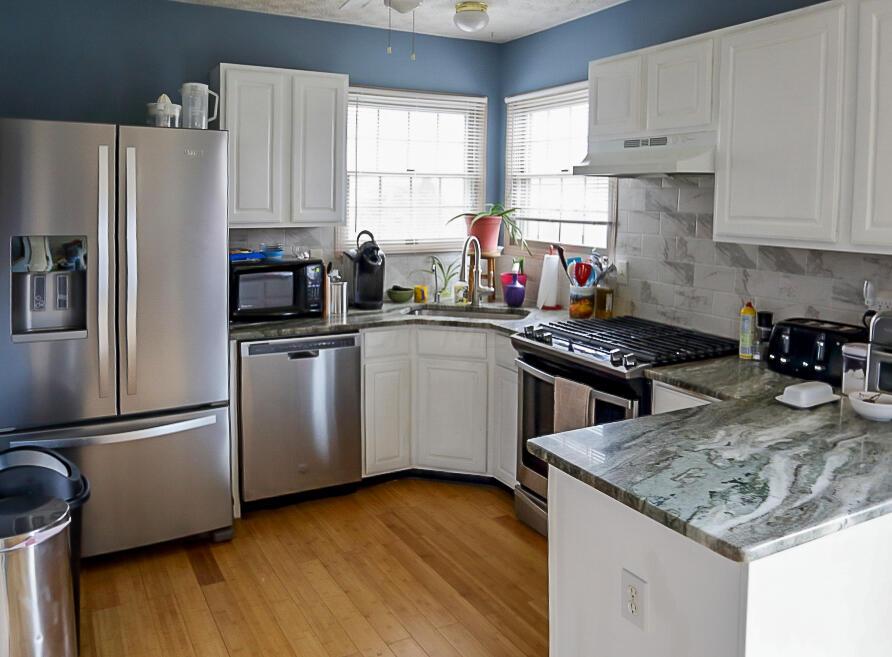 349 Holly Grove Road Lewis Center, OH 43035 - Photo 2 of 25 Gallery Image 2