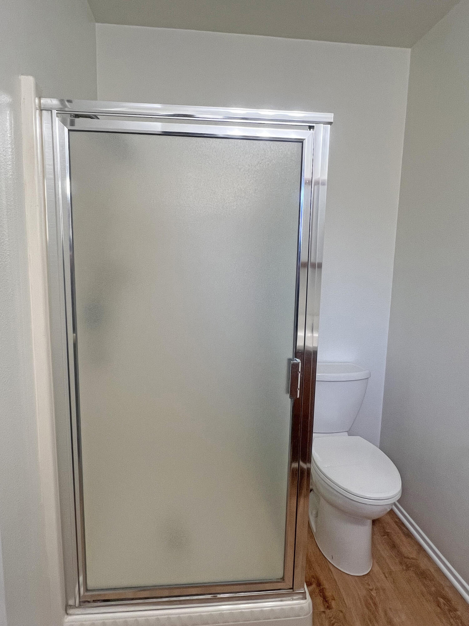 4873 Rhoads Avenue Goleta, CA 93111 - Photo 11 of 27 Primary Bath