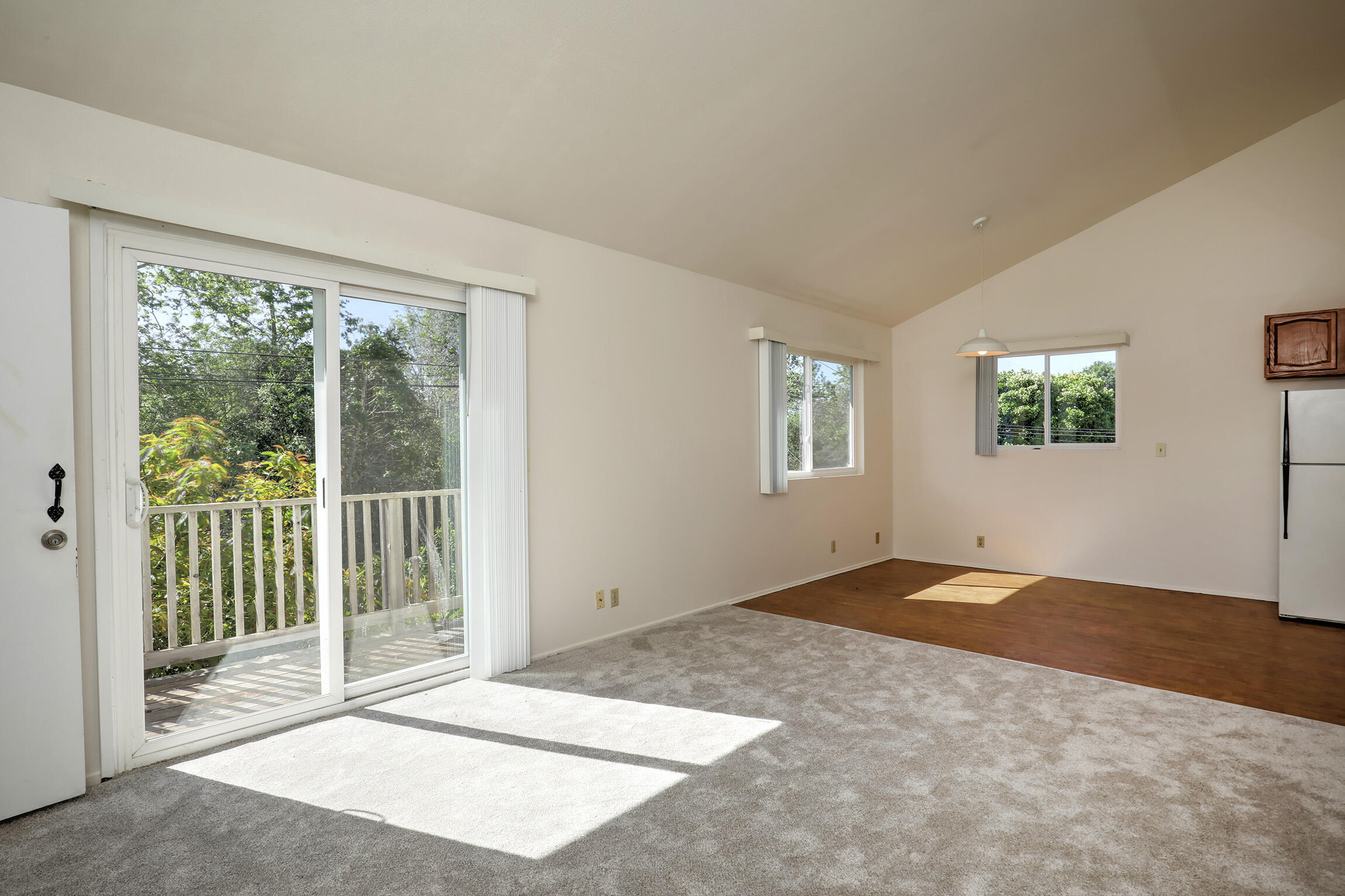 4873 Rhoads Avenue Goleta, CA 93111 - Photo 18 of 27 Upstairs living room