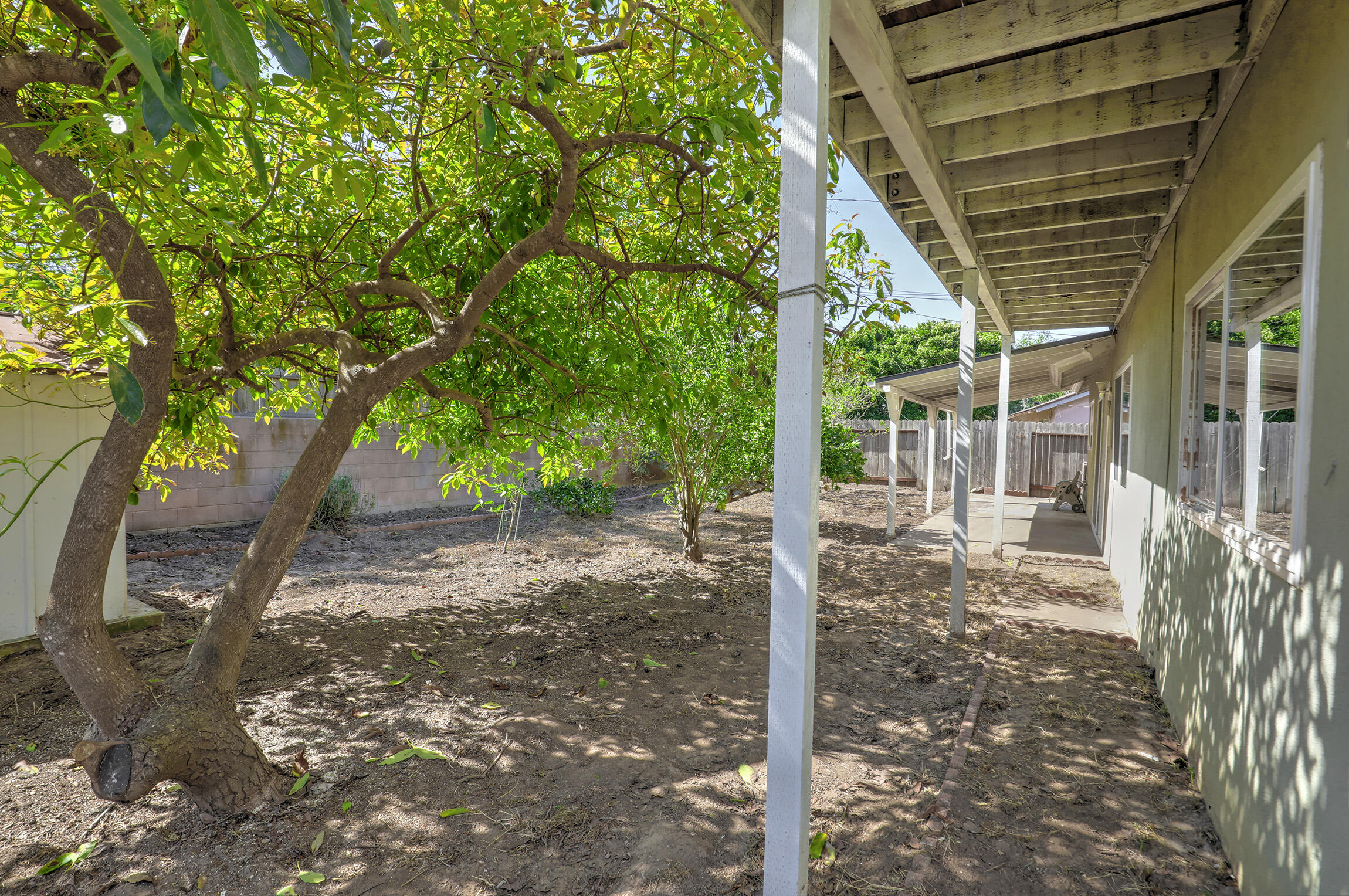 4873 Rhoads Avenue Goleta, CA 93111 - Photo 25 of 27 Backyard