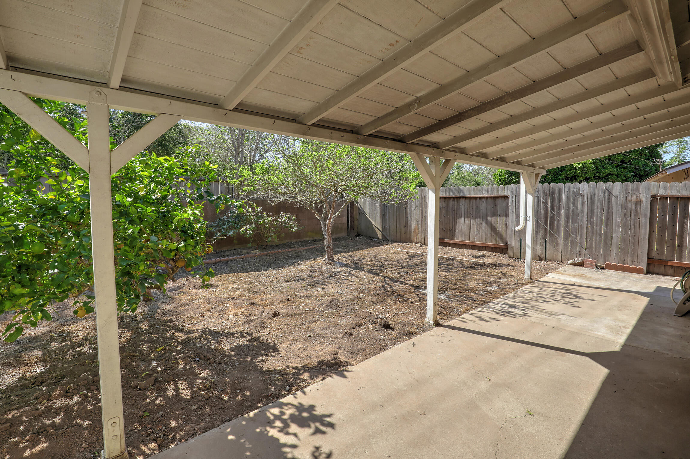 4873 Rhoads Avenue Goleta, CA 93111 - Photo 26 of 27 Covered patio