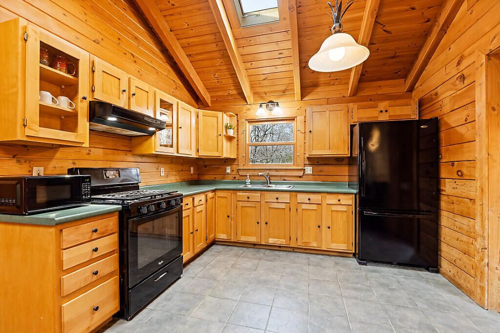 14 Beech Ridge Road Dresden, ME 04342 - Photo 7 of 62 07_BP5A2661_DxO_mls