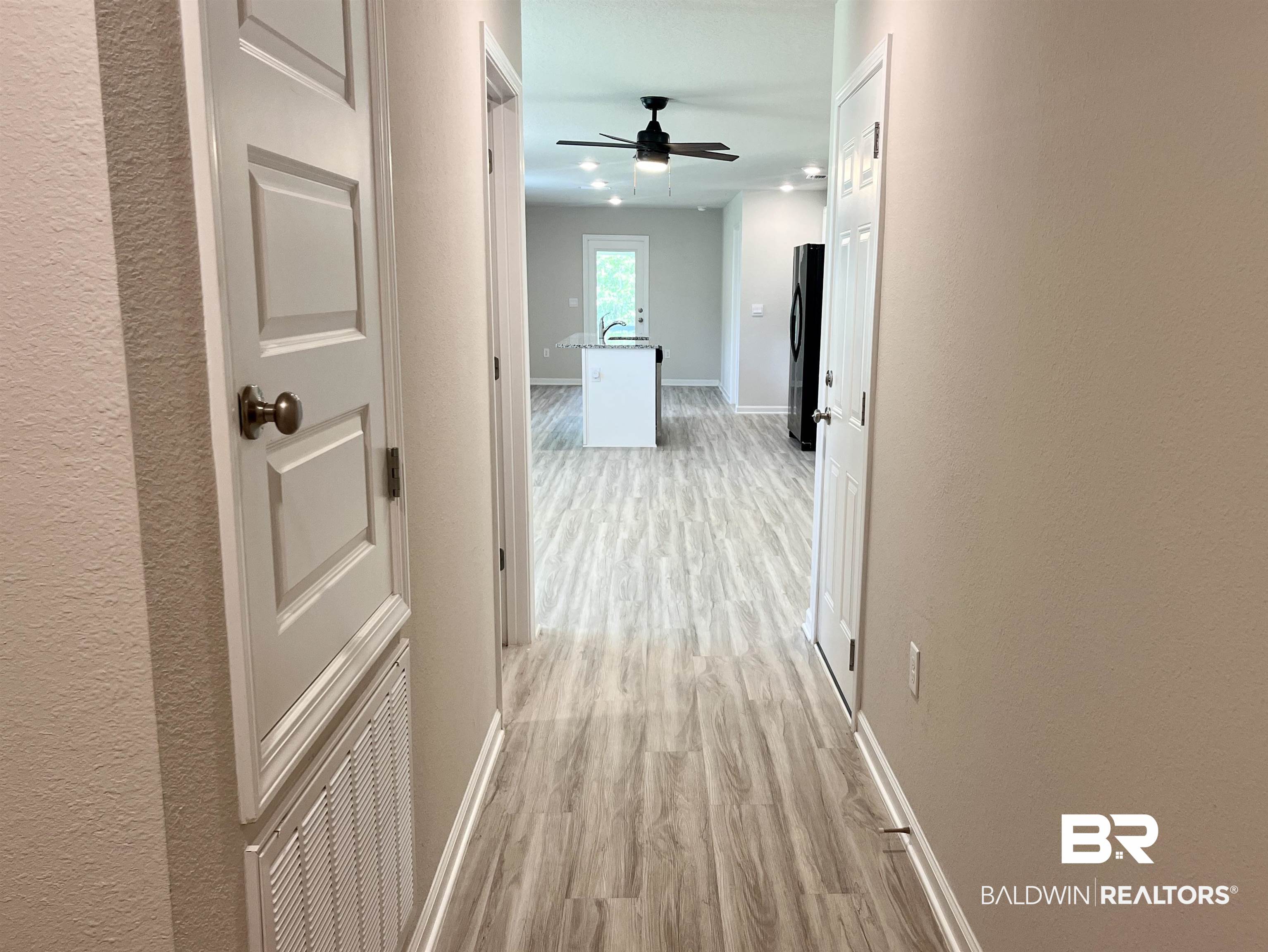 8891 Summer Bay Lane Foley, AL 36535 - Photo 8 of 54 Entry