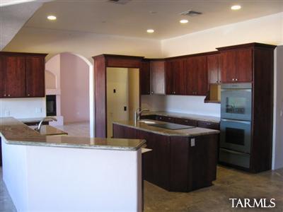 64772 East Edwin Road Tucson, AZ 85739 - Photo 6 of 17 Gallery Image 6