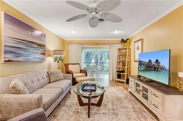 $4,495 | 4126 Belair Lane, Unit B10, Naples, FL 34103