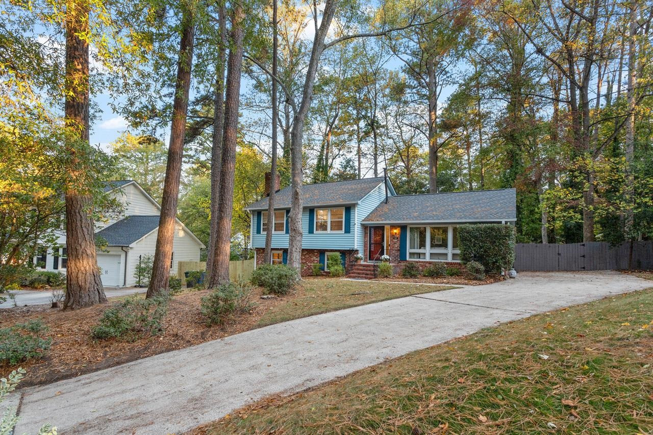 809 Silver Leaf Place Raleigh, NC 27609 - Photo 2 of 34 Photo 2
