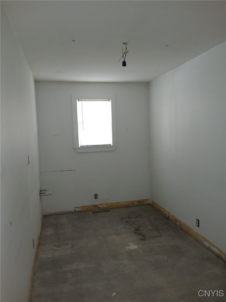 308 West Embargo Street Rome, NY 13440 - Photo 16 of 16