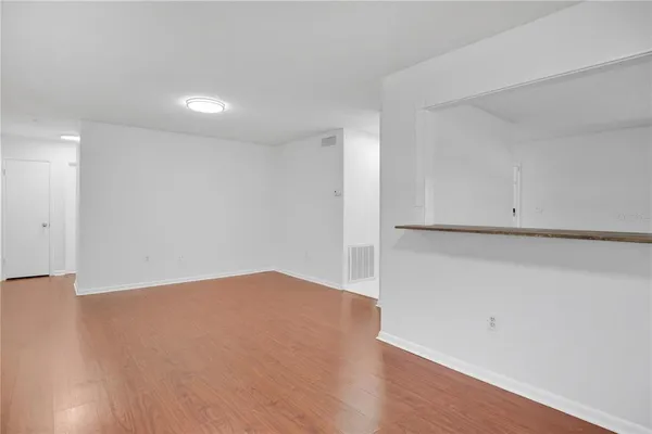 $2,495 | 4521 Conway Gardens Road, Orlando, FL 32806