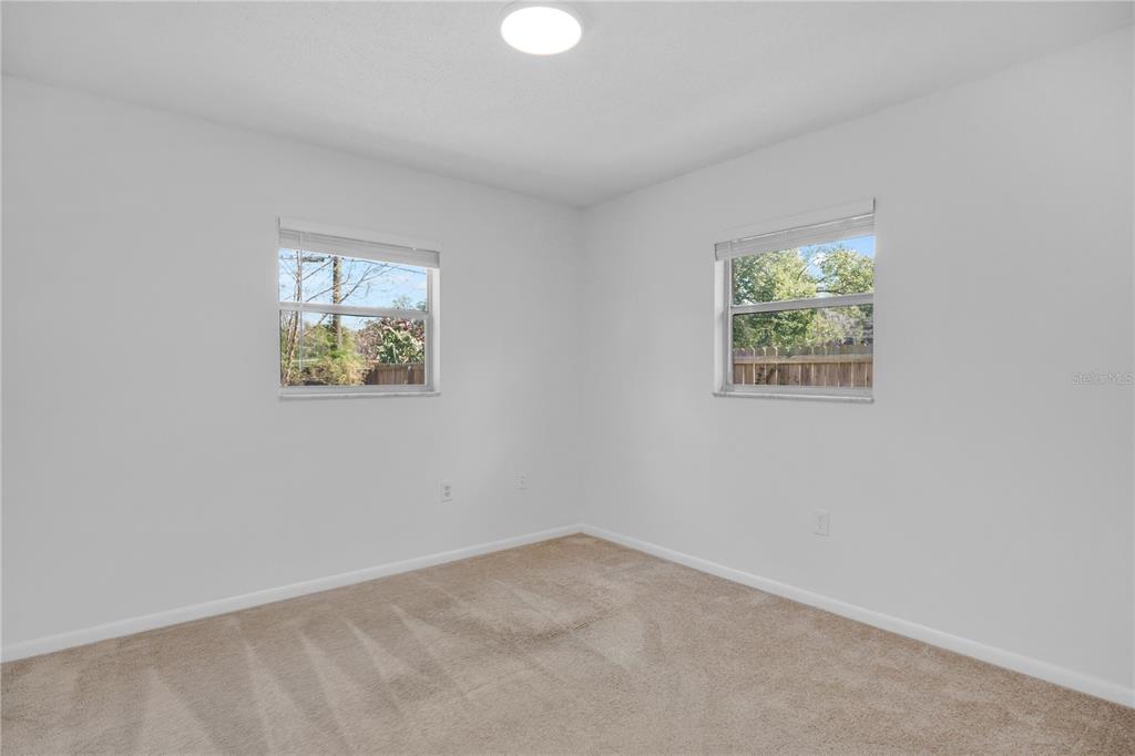 4521 Conway Gardens Road Orlando, FL 32806 - Photo 15 of 26