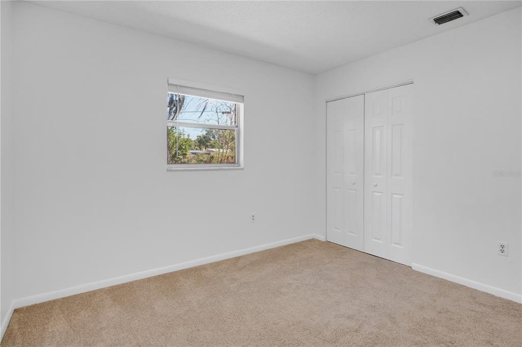 4521 Conway Gardens Road Orlando, FL 32806 - Photo 17 of 26