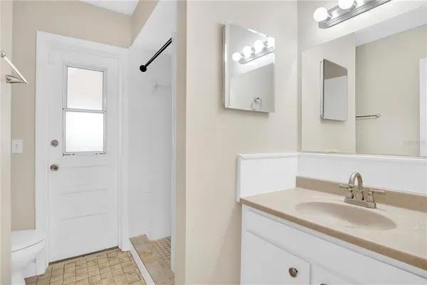 $2,495 | 4521 Conway Gardens Road, Orlando, FL 32806