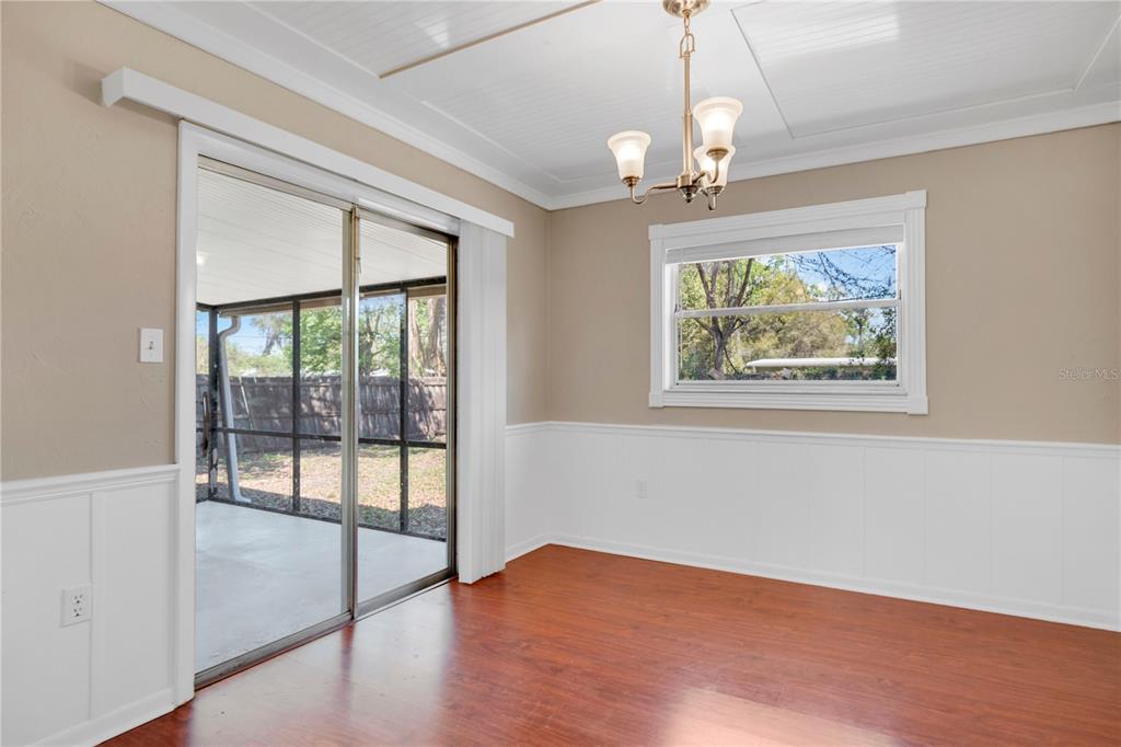 4521 Conway Gardens Road Orlando, FL 32806 - Photo 7 of 26