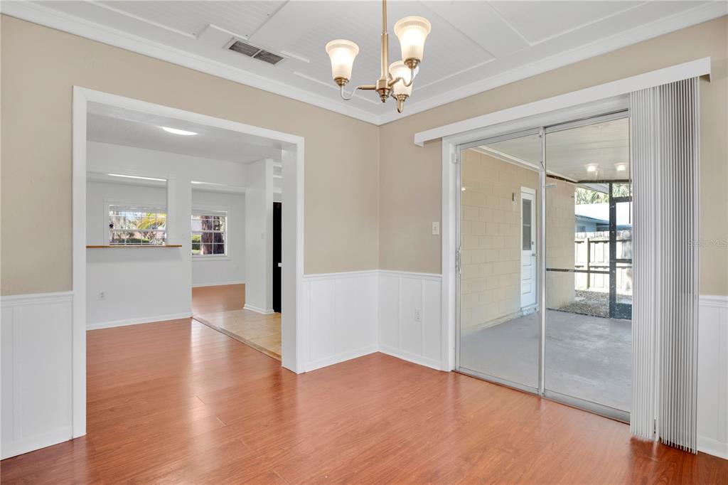 4521 Conway Gardens Road Orlando, FL 32806 - Photo 8 of 26