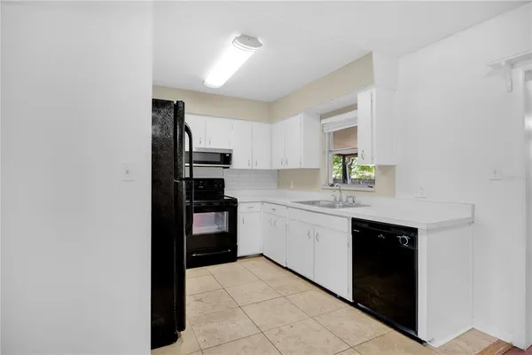 $2,495 | 4521 Conway Gardens Road, Orlando, FL 32806