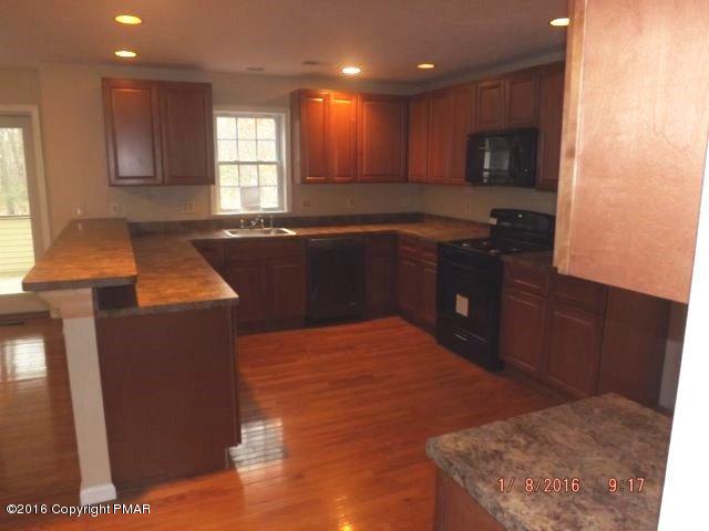 471 Cays Road Stroudsburg, PA 18360 - Photo 4 of 28 newkitchen
