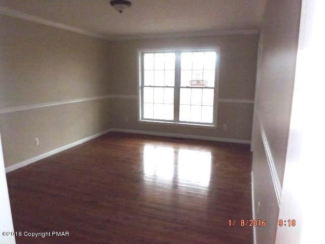 471 Cays Road Stroudsburg, PA 18360 - Photo 8 of 28 formaldining