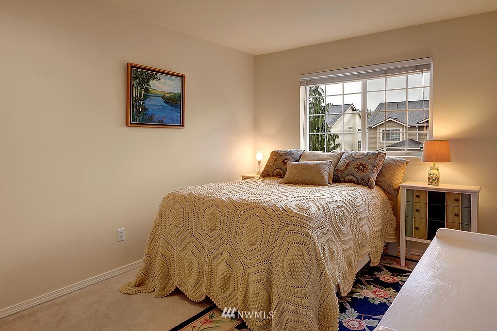 17539 110 Lane Southeast Renton, WA 98055 - Photo 16 of 18