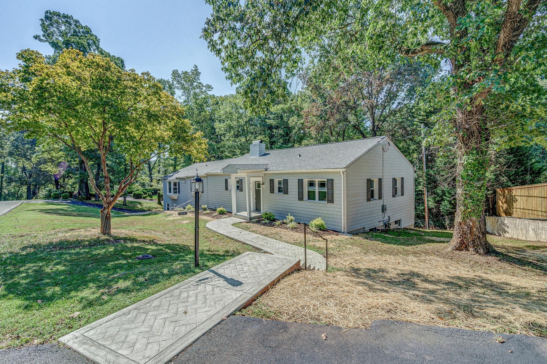 919 West Point Road Salem, VA 24153 - Photo 1 of 48 004-327267-919 West Point Road 004_82131