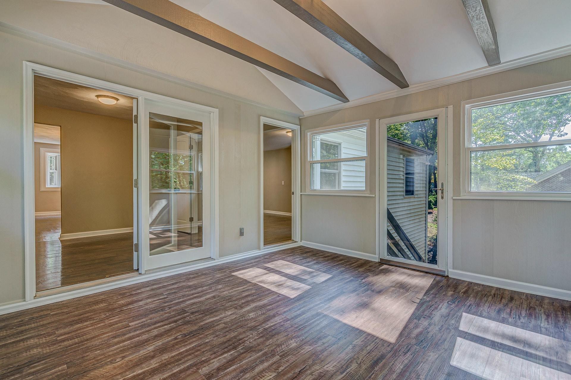 919 West Point Road Salem, VA 24153 - Photo 15 of 48 015-327267-919 West Point Road 015_82131